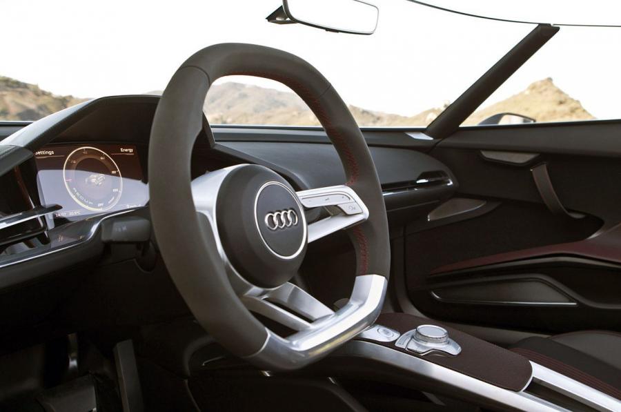Интерьер Audi e-Tron Spyder Concept 2010 года  (фото 52 из 105)